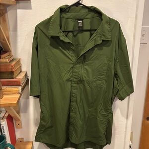 REI quick dry shirt